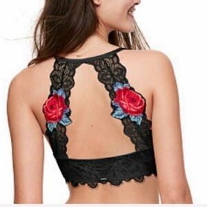 VS PINK Date Push-Up Bra With Roses
